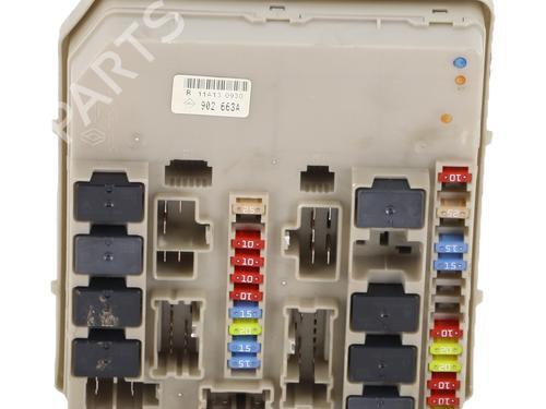 Used Fuse box Fuse box 39158146 39158146