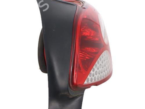 Right taillight PEUGEOT 206+ (2L_, 2M_) 1.4 HDi eco 70 | BP22401394C35 