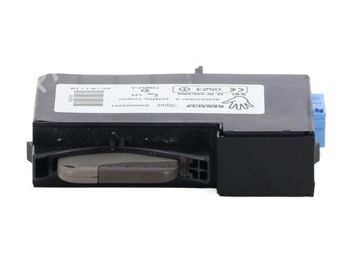 Card reader RENAULT ESPACE IV (JK0/1_) 2.0 dCi (JK02, JK03) | BP29582574E4 
