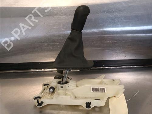 Used Gear lever VOLVO C30 (533) 1.6 D (109 hp) 13013868