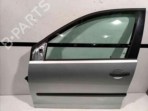 Used Left front door VW POLO (9N_, 9A_) 1.2 (54 hp) 20604771