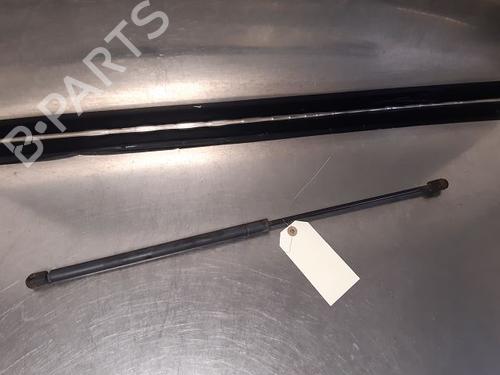 Used Tailgate lift support PEUGEOT 306 Hatchback (7A, 7C, N3, N5) 1.6 (89 hp) 14867990