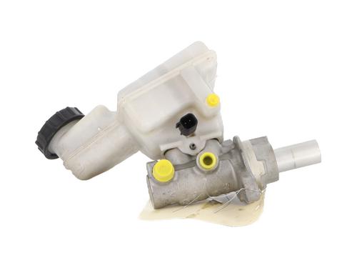 Used Brake master cylinder FORD FIESTA VII (HJ, HF) 1.0 EcoBoost (101 hp) 24537669