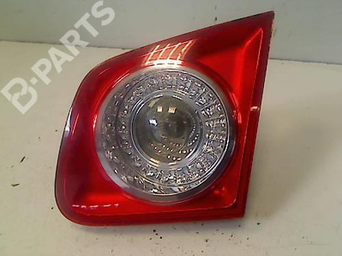 right-tailgate-light-vw-jetta-iii-1k2-19-tdi-1k5945094g-2004-2005-2006-2007-2008-2009-2010-2011-2012-2013-9318380 main image