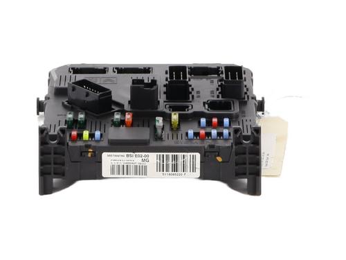 Used Fuse box PEUGEOT 206+ (2L_, 2M_) 1.4 i (2LKFWA, 2MKFWA) (75 hp) 25151813