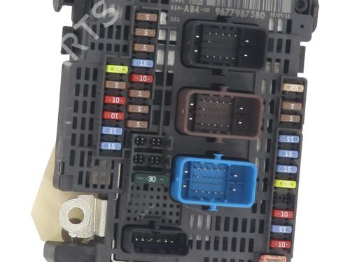 Fuse box PEUGEOT 508 I (8D_) 1.6 HDi | BP28418936E1 