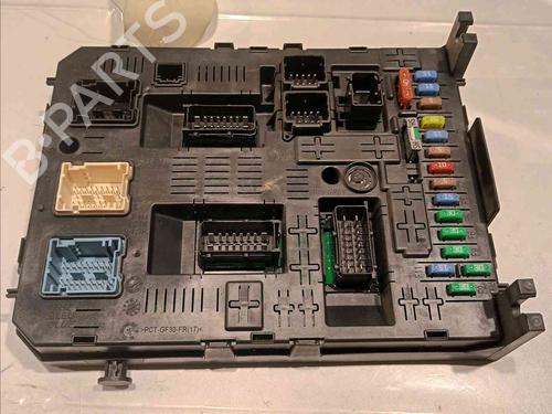 Used Fuse box PEUGEOT 5008 (0U_, 0E_) 1.6 HDi (110 hp) 21051559