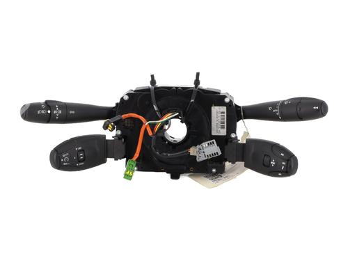 Used Headlight switch PEUGEOT 407 (6D_) 2.0 16V (6DRFJC, 6DRFJE, 6DRFJF) (140 hp) 31368502