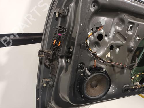 Right front door VW POLO V (6R1, 6C1) 1.6 TDI | BP29219174C3 