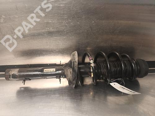 Used Right front shock absorber Right front shock absorber VW GOLF IV (1J1) 1.9 TDI (101 hp) 9339804 9339804