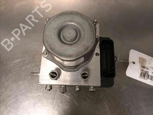 Used ABS pump NISSAN X-TRAIL III (T32_, T32R, T32RR) [2013-2025]  21801861
