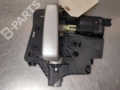 Used Front right interior door handle Front right interior door handle PEUGEOT 1007 (KM_) 1.6 16V (109 hp) 9331231 9331231
