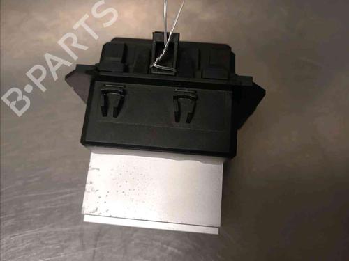 Used Heater resistor RENAULT MEGANE III Hatchback (BZ0/1_, B3_) 1.5 dCi (BZ0C) (90 hp) 21123782