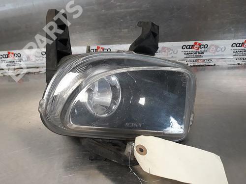 Faro antinebbia anteriore sinistro FIAT GRANDE PUNTO (199_) 1.3 D Multijet (199.AXD11, 199.AXD1A, 199.AXD1B,... (90 hp) 9328805