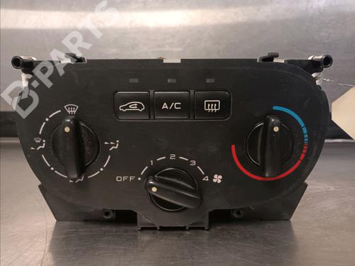 Used Climate control Climate control PEUGEOT 307 (3A/C) 1.4 HDi (68 hp) 10288895 10288895