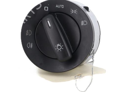 Used Headlight switch Headlight switch SKODA YETI (5L) 2.0 TDI (140 hp) 33840440 33840440