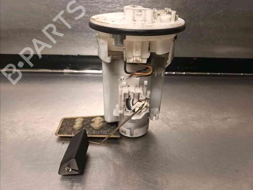 Used Fuel pump Fuel pump 32131989 32131989