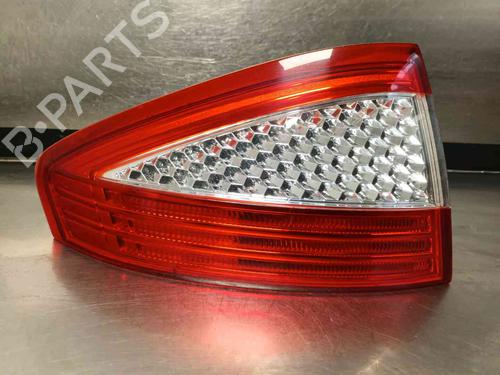 Used Left taillight FORD MONDEO IV (BA7) 2.0 TDCi (140 hp) 20603828