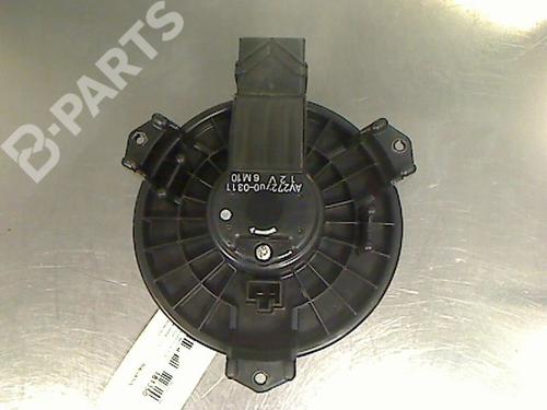Used Heater blower motor TOYOTA YARIS (_P9_) 1.0 VVT-i (KSP90_, KSP90R) (69 hp) 9318979