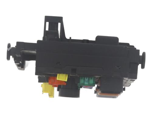 Fuse box PEUGEOT 207 (WA_, WC_) 1.6 HDi | BP32227053E1