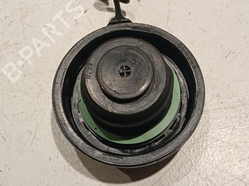 Fuel flap CHEVROLET CAPTIVA (C100, C140) 2.0 D 4WD | BP21051592C131