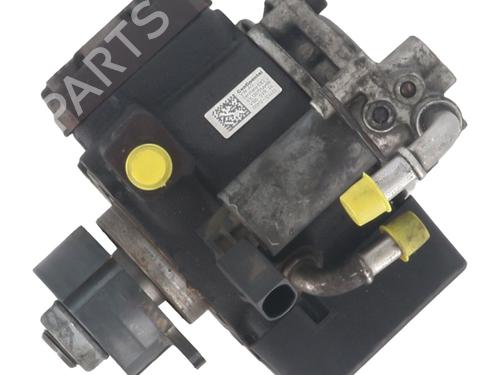 Used Injection pump VW POLO V (6R1, 6C1) 1.6 TDI (90 hp) 29856712