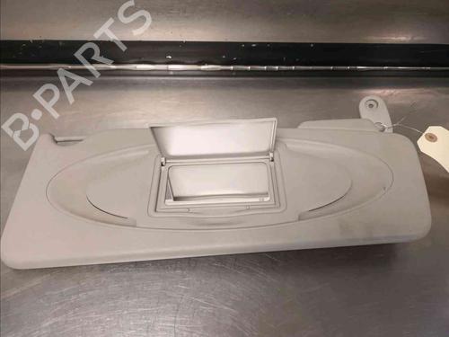 Used Right sun visor NISSAN NV250 Van (X61) [2019-2025]  21782103