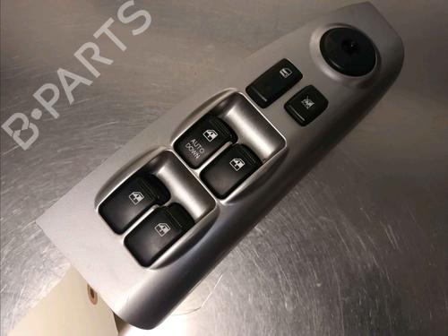 Used Switch KIA SPORTAGE II (JE_, KM_) 2.0 CRDi (136 hp) 30455377