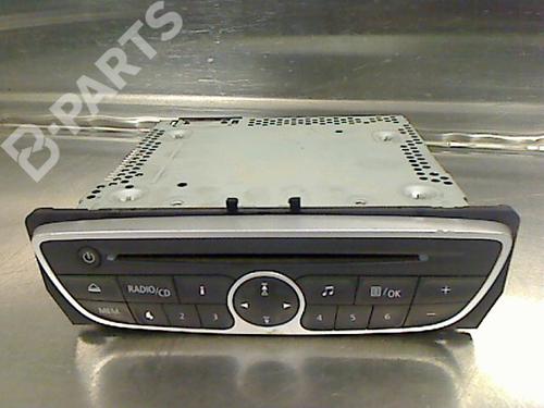 Used Radio RENAULT MEGANE III Hatchback (BZ0/1_, B3_) 1.5 dCi (86 hp) 9317624