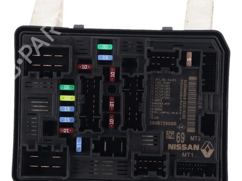 Used Fuse box Fuse box 39158119 39158119