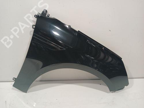 right-front-fenders-renault-megane-iv-hatchback-b9amn_-2015-38532311 main image