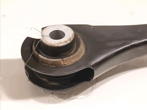 Venstre bagtil bærearm BMW X1 (F48) sDrive 16 d | BP16740358M14 
