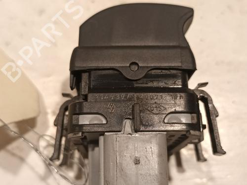 Switch RENAULT CLIO III (BR0/1, CR0/1) 1.2 16V (BR02, BR0J, BR11, CR02, CR0J, CR11) | BP21284313I30 
