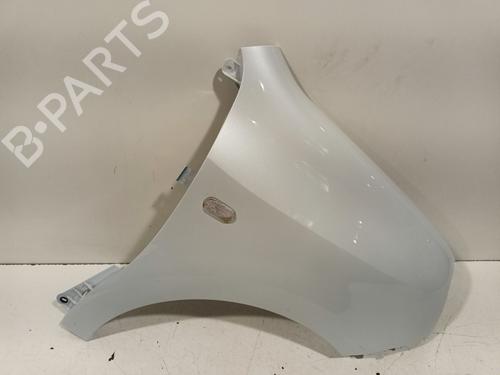 Guarda-lamas direito RENAULT TWINGO III (BCM_, BCA_) 1.0 SCe 65 (BCMJ) (65 hp) 31305994