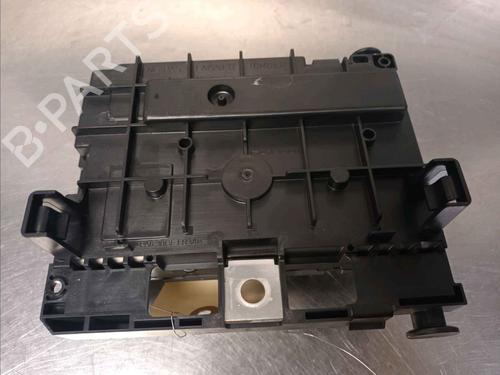 Fuse box PEUGEOT 407 (6D_) 1.6 HDi 110 (6D9HZC, 6D9HYC) | BP30170542E1