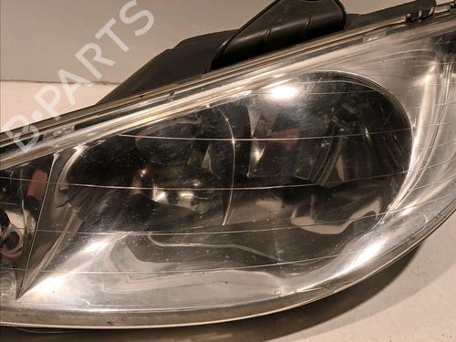 Left headlight PEUGEOT 206 CC (2D) 1.6 16V (2DNFUF, 2DNFUR) | BP17730218C28 