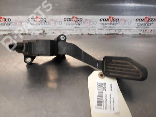 Used Pedal TOYOTA YARIS (_P13_) 1.4 D (NLP130_, NLP130) (90 hp) 9328891