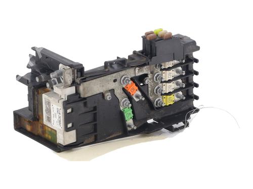 Used Fuse box Fuse box 36881480 36881480