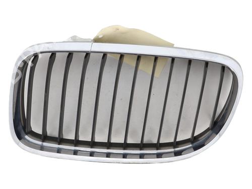 Used Grille BMW 3 (F30, F80) 318 d (143 hp) 22244413