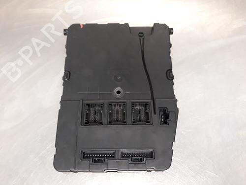 Used Fuse box RENAULT CLIO III (BR0/1, CR0/1) 2.0 16V Sport (CR0N, CR1P) (197 hp) 20600034