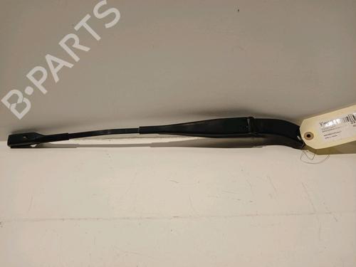 Used Front windshield wiper arm MINI MINI CLUBMAN (F54) One D (116 hp) 17730266