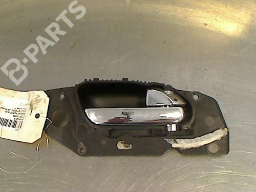Used Front right interior door handle Front right interior door handle PEUGEOT 607 (9D, 9U) 2.2 HDi (133 hp) 9316022 9316022