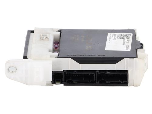 Fuse box TOYOTA YARIS (_P21_, _PA1_, _PH1_) 1.5 Hybrid (MXPH10, MXPH11) | BP30338357E1 