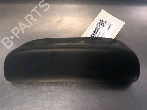 Used Licence plate light NISSAN PRIMASTAR Van (X83) 2.0 dCi 115 (114 hp) 14868978