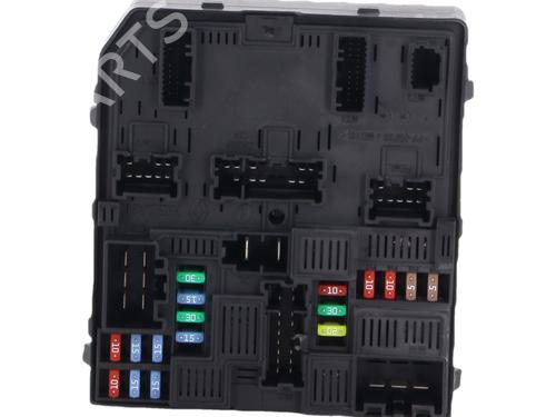 Used Fuse box Fuse box 39455259 39455259