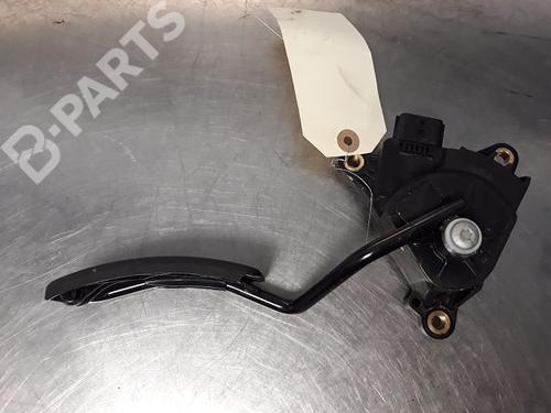 Used Pedal RENAULT KANGOO / GRAND KANGOO II (KW0/1_) 1.5 dCi 90 (KW05, KW08, KW0G, KW11) (90 hp) 9327581