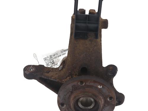 Used Right front steering knuckle PEUGEOT 206 CC (2D) 1.6 16V (2DNFUF, 2DNFUR) (109 hp) 29128643