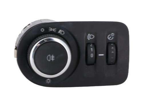 Used Headlight switch OPEL CORSA D (S07) 1.2 (L08, L68) (86 hp) 31656852