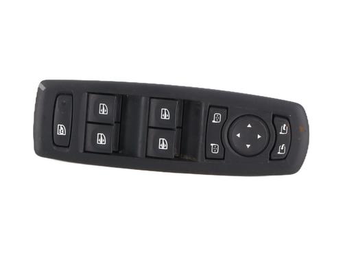 Used Switch RENAULT FLUENCE (L3_) 1.5 dCi (L30D, L30L, L306, L33F, L33L, L33M, L33V, L33W) (110 hp) 32695024