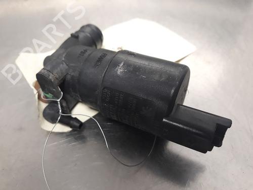 Used Washer pump TOYOTA AYGO (_B1_) 1.0 (KGB10_, KGB10R) (68 hp) 14870136